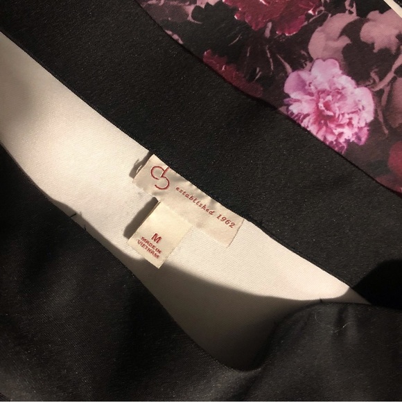 db , Elastic waist floral on a black background - Picture 2 of 2